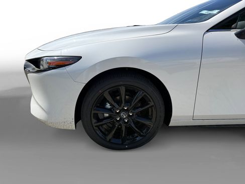 New 2026 MAZDA MAZDA3 2.5 S Hatchback w/ Premium Pkg FWD image 9