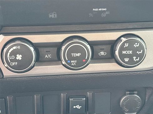 Used 2021 Toyota Tacoma SR5 w/ SR5 Appearance Package (SM) image 15