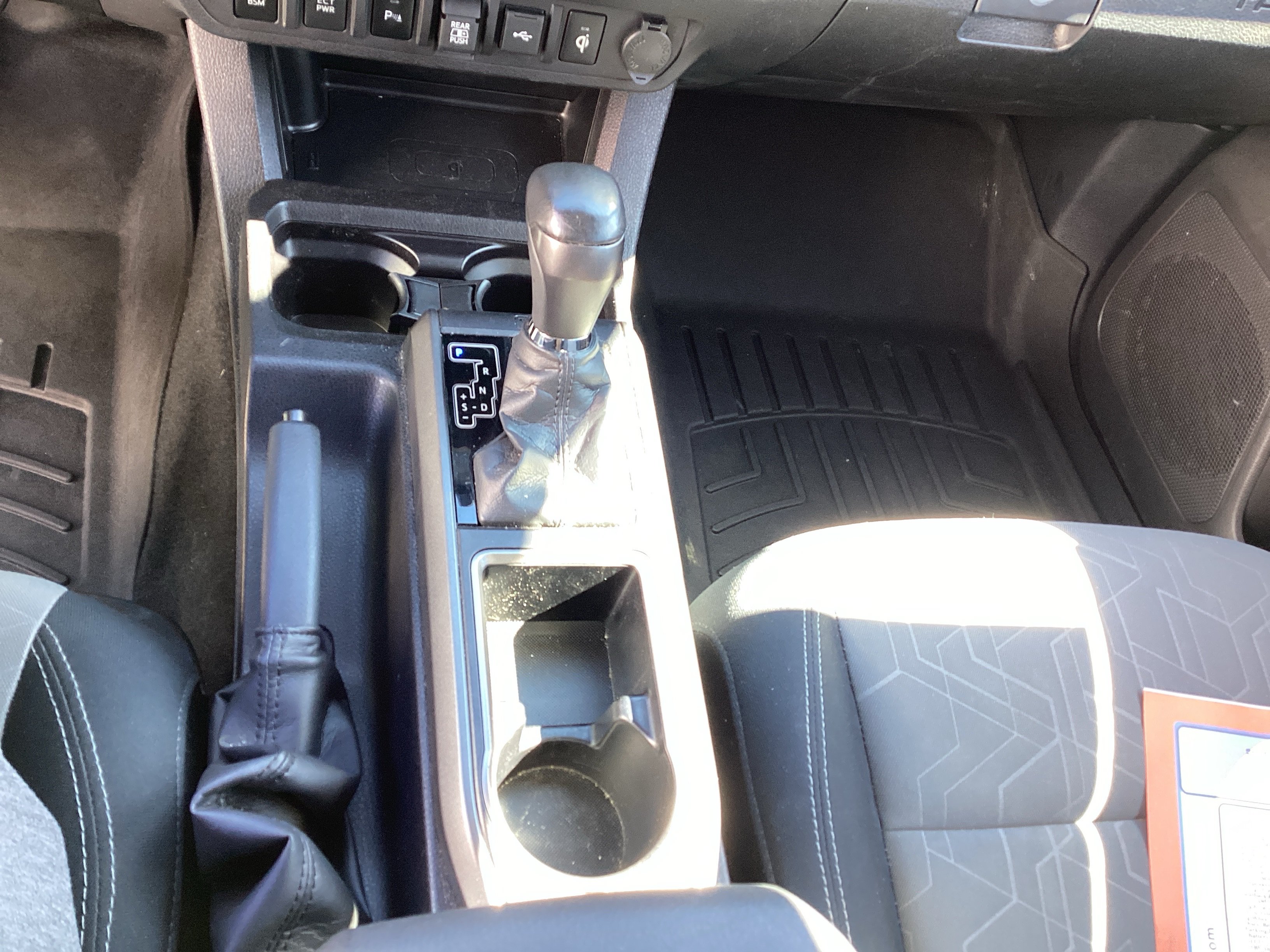 Used 2023 Toyota Tacoma TRD Sport w/ Technology Package RWD image 16