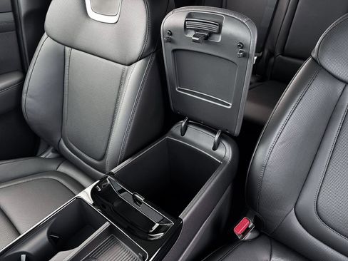 New 2026 Hyundai Tucson Limited image 11