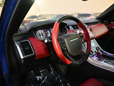 Used 2020 Land Rover Range Rover Sport SVR image 25