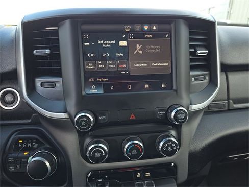 Used 2024 RAM 2500 Big Horn w/ Bed Utility Group image 21