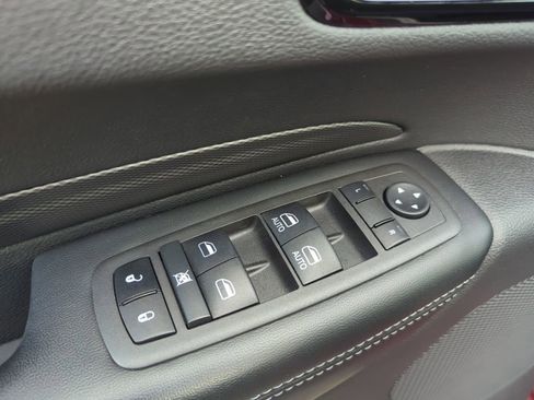 Used 2022 Dodge Durango GT image 32