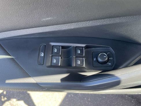 Used 2024 Volkswagen Jetta S FWD image 11
