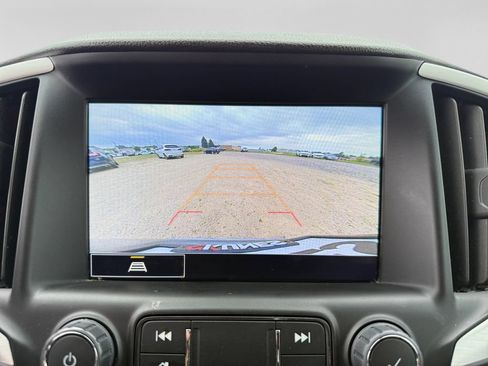 Used 2024 GMC Terrain SLT AWD/4WD image 29