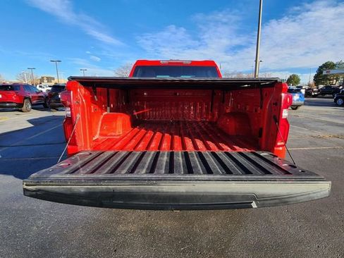 Used 2022 Chevrolet Silverado 1500 Custom image 14