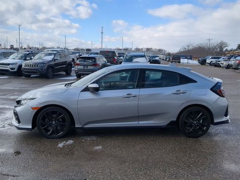 Used 2019 Honda Civic Sport image 11