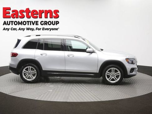 Used 2022 Mercedes-Benz GLB 250 4MATIC w/ Premium Package Lite image 45