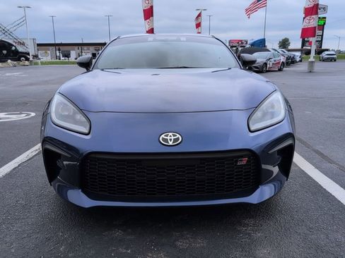 Used 2025 Toyota GR86 Premium w/ ALL Weather Mat Package (TMS) RWD image 3