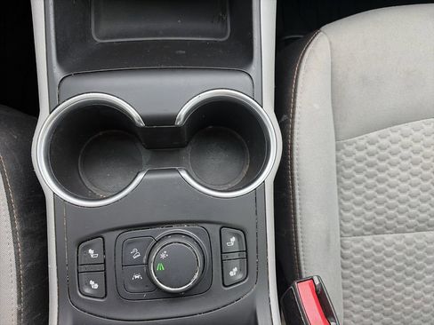 Used 2020 GMC Terrain SLE w/ Driver Convenience Package FWD image 27