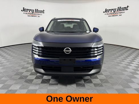 Used 2025 Nissan Kicks SV w/ SV Premium Package image 5