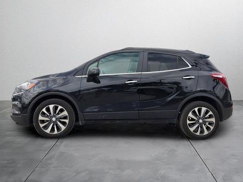 Used 2022 Buick Encore Preferred w/ Safety Package FWD image 2