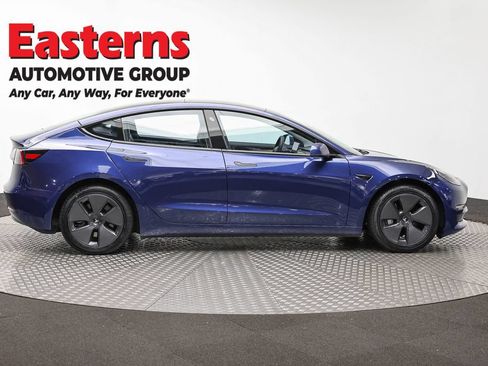 Used 2023 Tesla Model 3 Standard Range RWD image 4