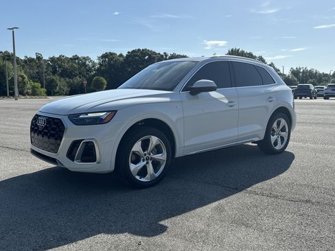 Certified 2023 Audi Q5 2.0T Premium Plus AWD/4WD image 8