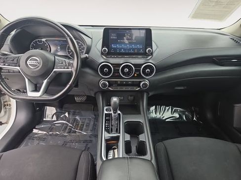 Used 2022 Nissan Sentra SV image 10