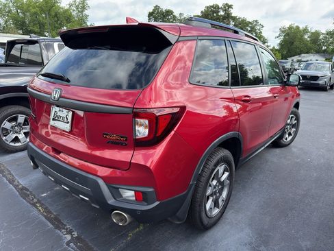 Used 2022 Honda Passport TrailSport image 4