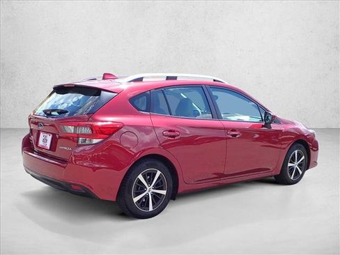 Certified 2022 Subaru Impreza 2.0i Premium AWD/4WD image 4
