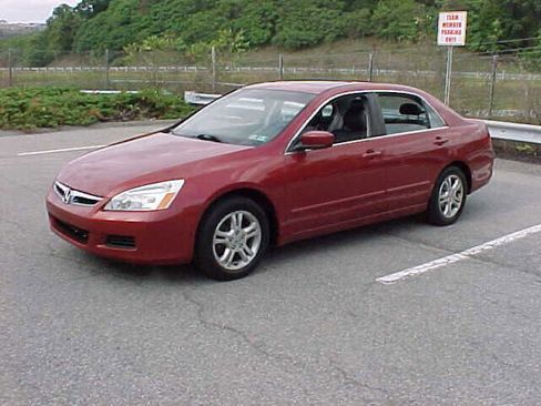 Used 2007 Honda Accord EX-L image 4