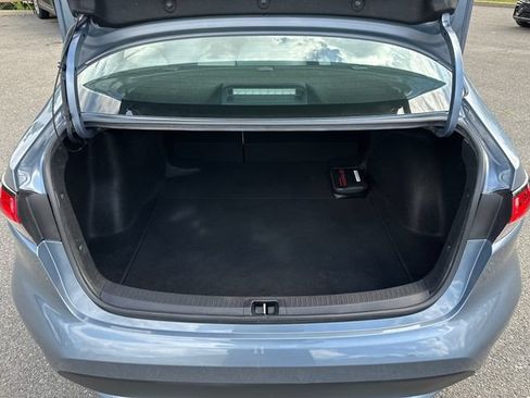 Certified 2021 Toyota Corolla LE FWD image 15