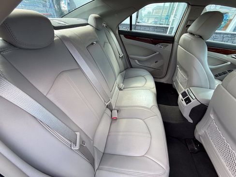 Used 2009 Cadillac CTS 3.6 w/ Wood Trim Package RWD image 14