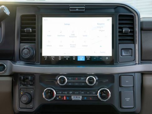 Used 2025 Ford F450 Platinum w/ Platinum Plus Package image 15