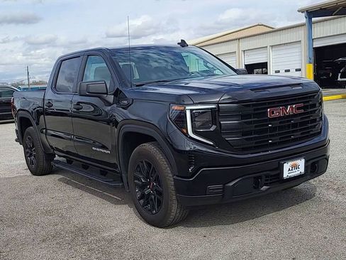 Used 2026 GMC Sierra 1500 Pro w/ Graphite Edition image 2