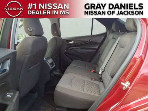 Used 2020 Chevrolet Equinox LT image 25