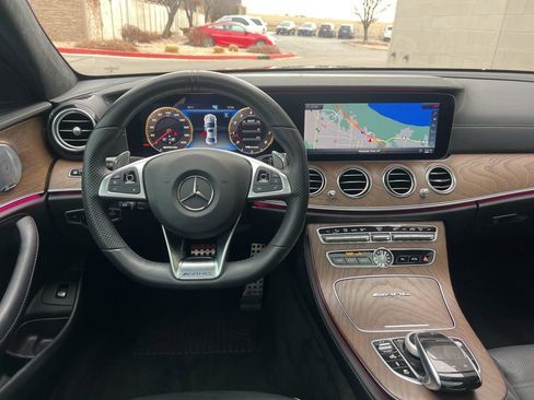 Used 2018 Mercedes-Benz E 63 AMG S image 21
