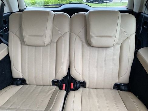Used 2019 Mercedes-Benz GLS 450 4MATIC image 16