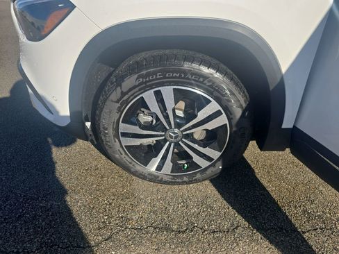 New 2026 Mercedes-Benz GLA 250 4MATIC image 26