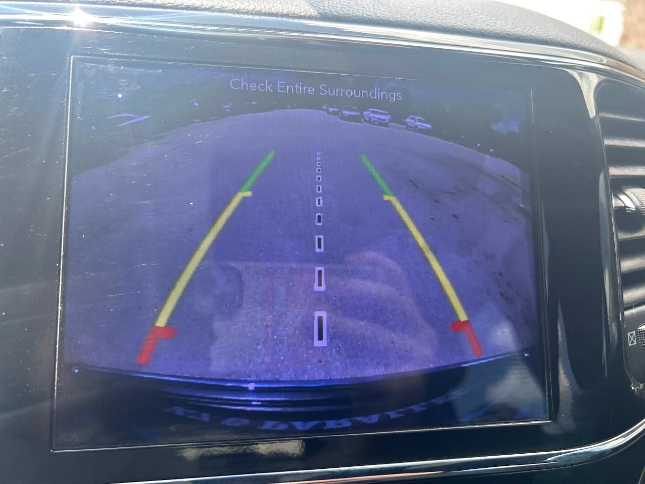 Used 2019 Jeep Grand Cherokee Limited AWD/4WD image 16