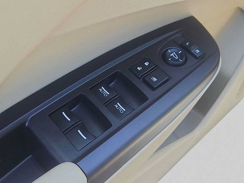 Used 2014 Acura RDX AWD image 24