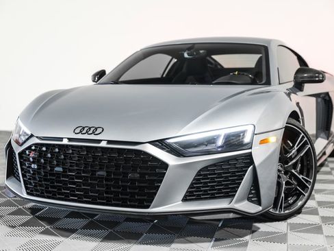 Used 2022 Audi R8 V10 performance image 9