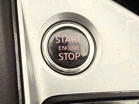 Certified 2023 Nissan Altima 2.5 SV w/ SV Premium Package image 32