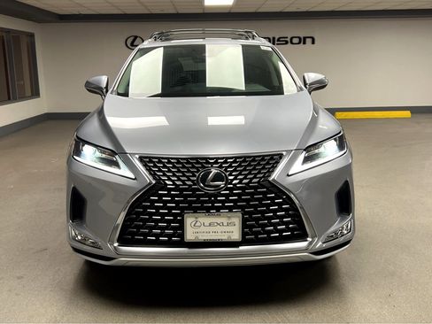 Certified 2022 Lexus RX 350L Premium w/ Premium Package image 2