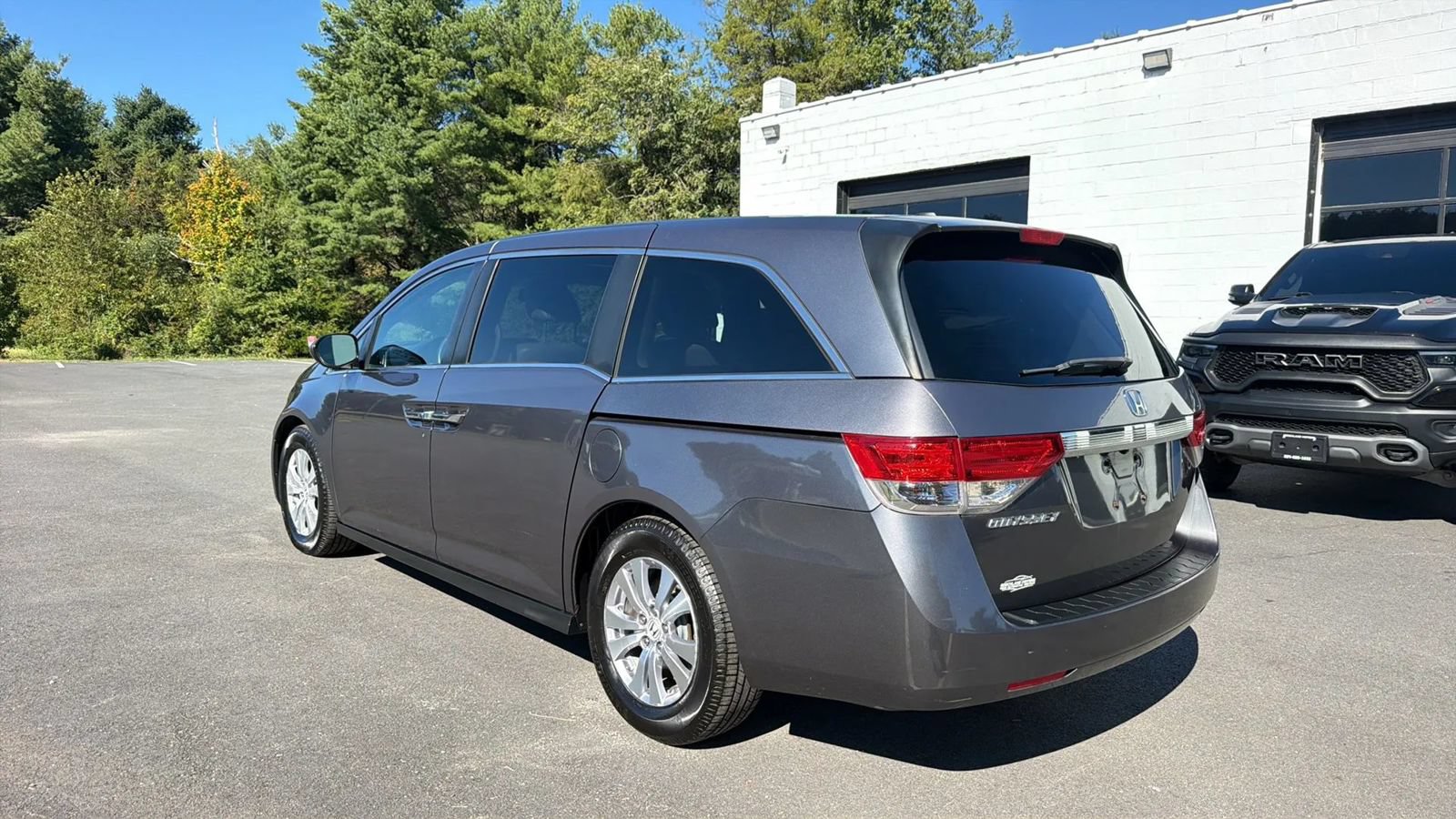 Used 2014 Honda Odyssey EX-L image 5