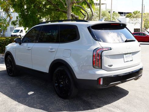 Used 2024 Kia Telluride SX Prestige X-Line image 9
