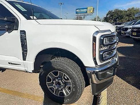 New 2026 Ford F250 Lariat w/ FX4 Off-Road Package AWD/4WD image 4