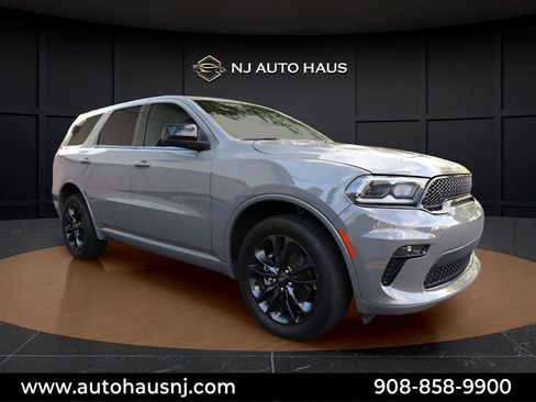 Used 2022 Dodge Durango SXT w/ Blacktop Package AWD/4WD image 1