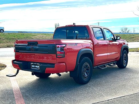 New 2026 Nissan Frontier Pro-X w/ Tow Package image 8
