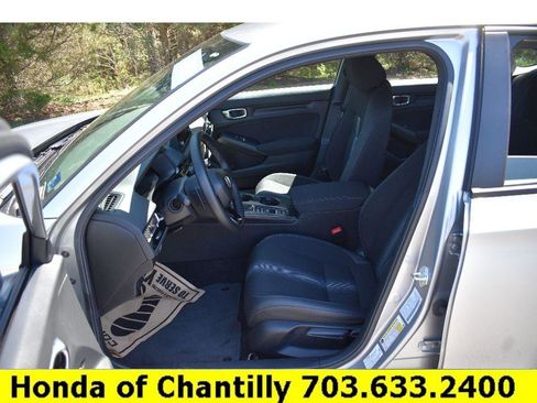 Used 2025 Honda Civic Sport image 26