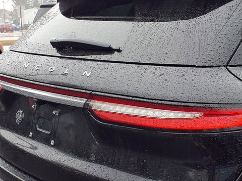 Used 2022 Lincoln Corsair AWD w/ Equipment Group 101A image 24