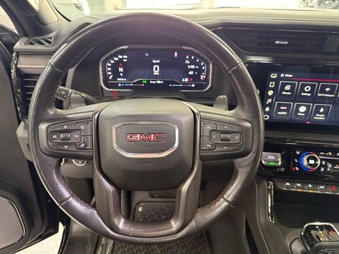 Used 2023 GMC Sierra 1500 AT4X image 31