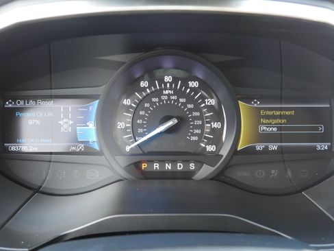 Used 2019 Ford Edge Titanium w/ Cold Weather Package AWD/4WD image 34