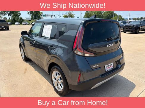 Used 2025 Kia Soul LX w/ LX Technology Package FWD image 7