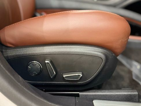 Used 2020 Lincoln MKZ Reserve w/ Monochromatic Package image 37