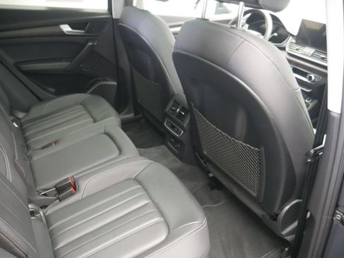 Certified 2023 Audi Q5 2.0T Premium Plus w/ Premium Plus Package AWD/4WD image 32