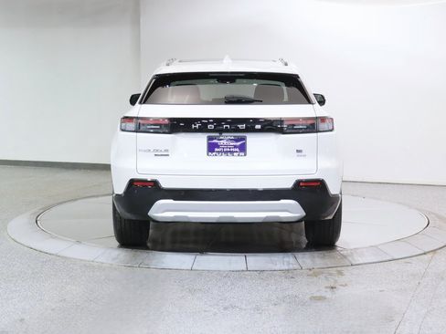 Used 2025 Honda Prologue Touring image 6