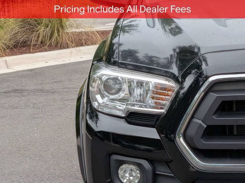Certified 2022 Toyota Tacoma SR5 w/ Technology Package RWD image 11