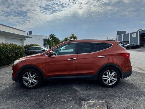 Used 2013 Hyundai Santa Fe Sport 2.0T FWD image 4